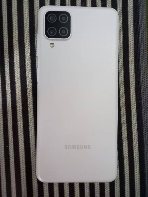 Samsung A12 0