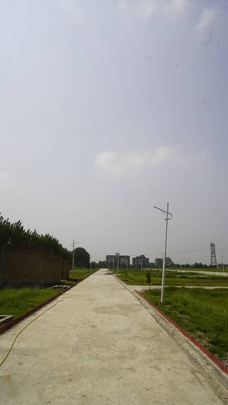 7 Marla luxury plot is Available in Campus view resedencia mardan 2