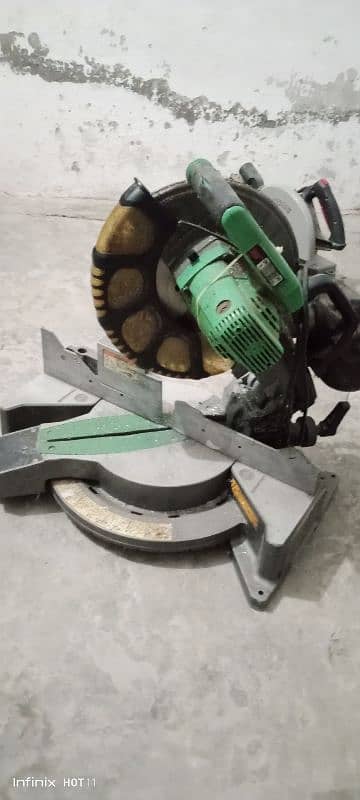 Hitachi wood & aluminium cutter 12" 1