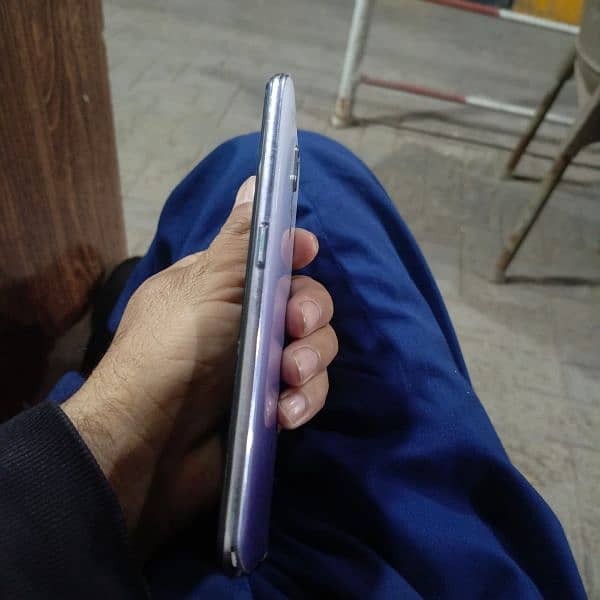 oppo f11 2