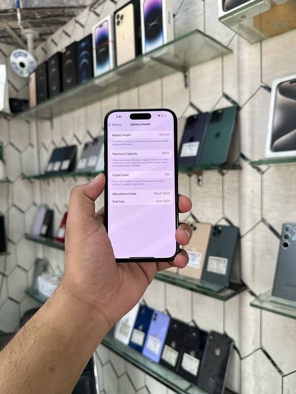 I phone 15 pro 128gb jv non PTA 8