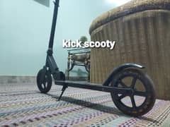 SCOOTY