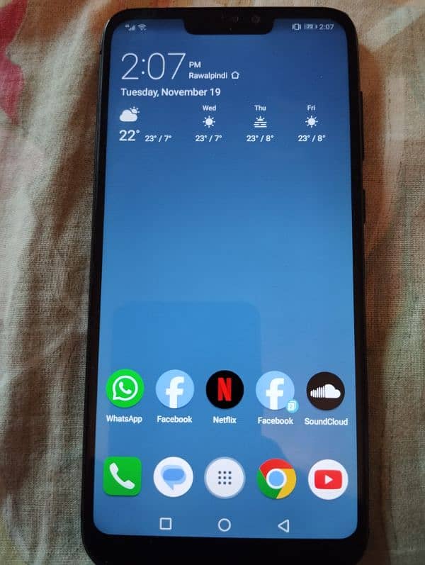 Honor 8c Available For Sale In Good Condition 0