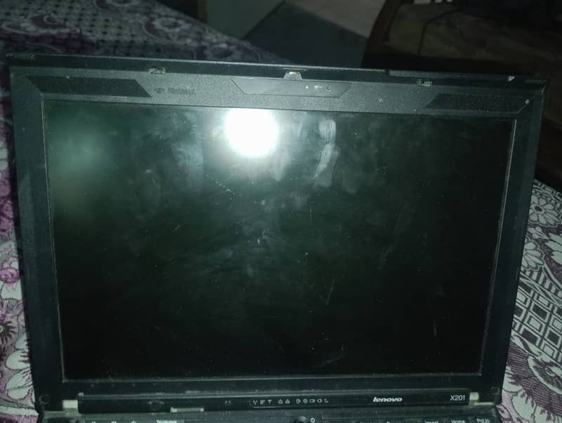 Lenovo ThinkPad X201 good condition best for online work 2