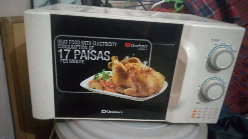 Dawlance microwave oven 1