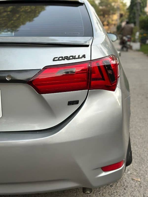 Toyota Corolla GLI 2016 10