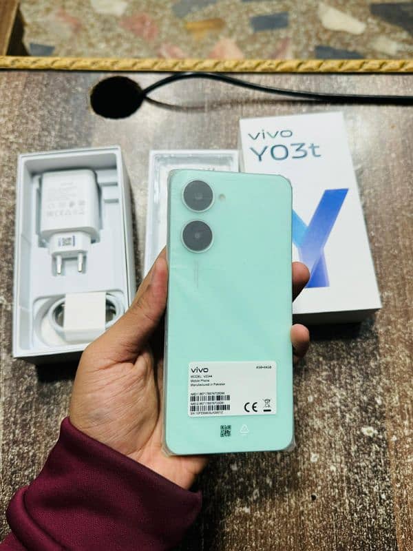 Vivo Y03T Just Box Open 2