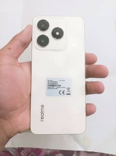 REALME C61