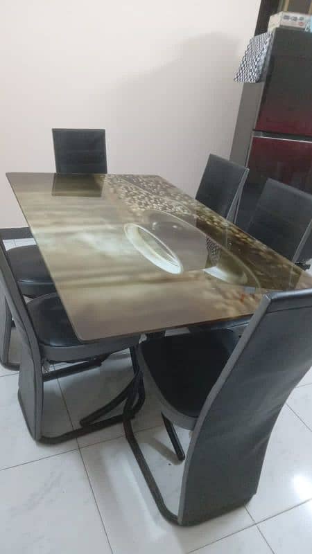 Dining Table For Sale (6 seater) 0