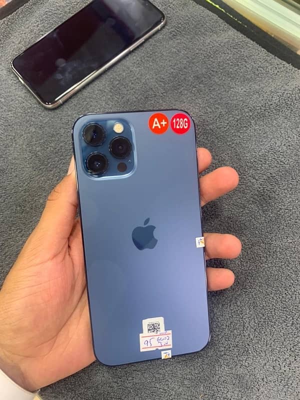 iphone 12pro max Jv exchange offer is available 0