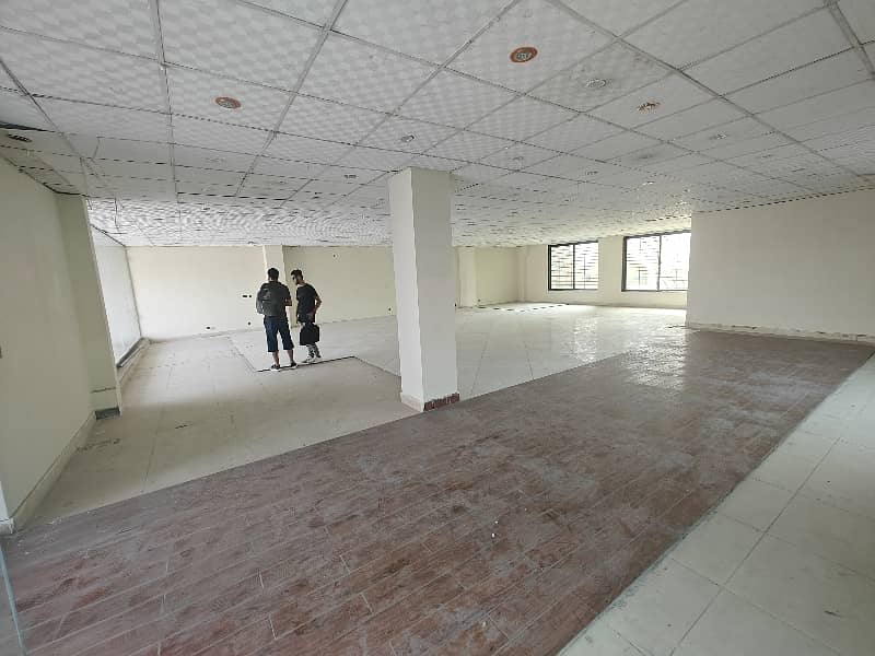 Gorgeous 3000 Square Feet Office For Rent Available In Johar Town 2