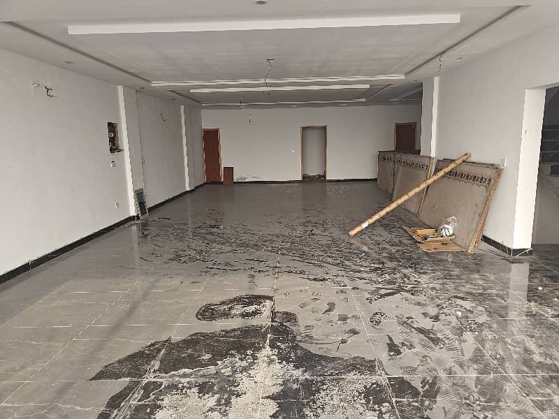 Gorgeous 3000 Square Feet Office For Rent Available In Johar Town 10