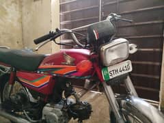 Red Honda CD 70 Model 2011