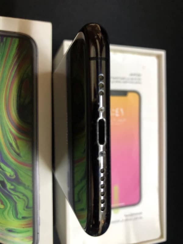 IPhone Xs 64GB PTA Approve 7