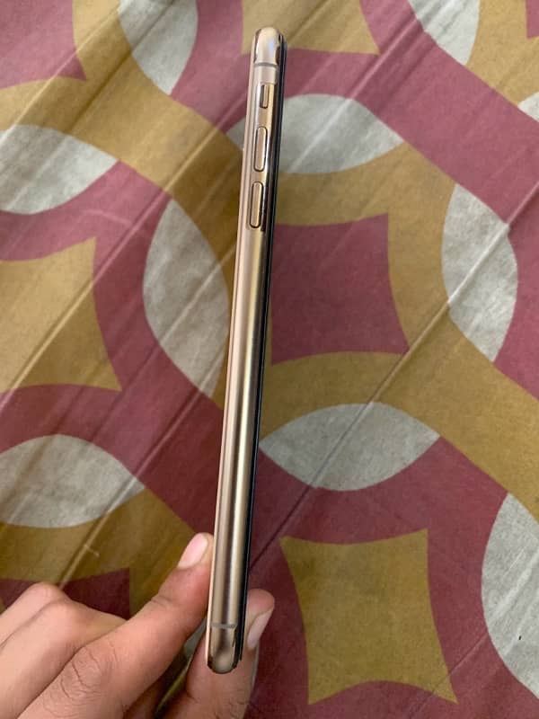 İPhone XS MAX Non-PTA for Sale 2