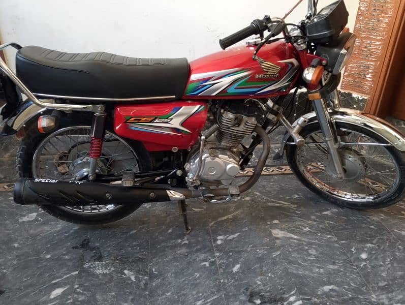 Honda 125 2023 model brand new 3