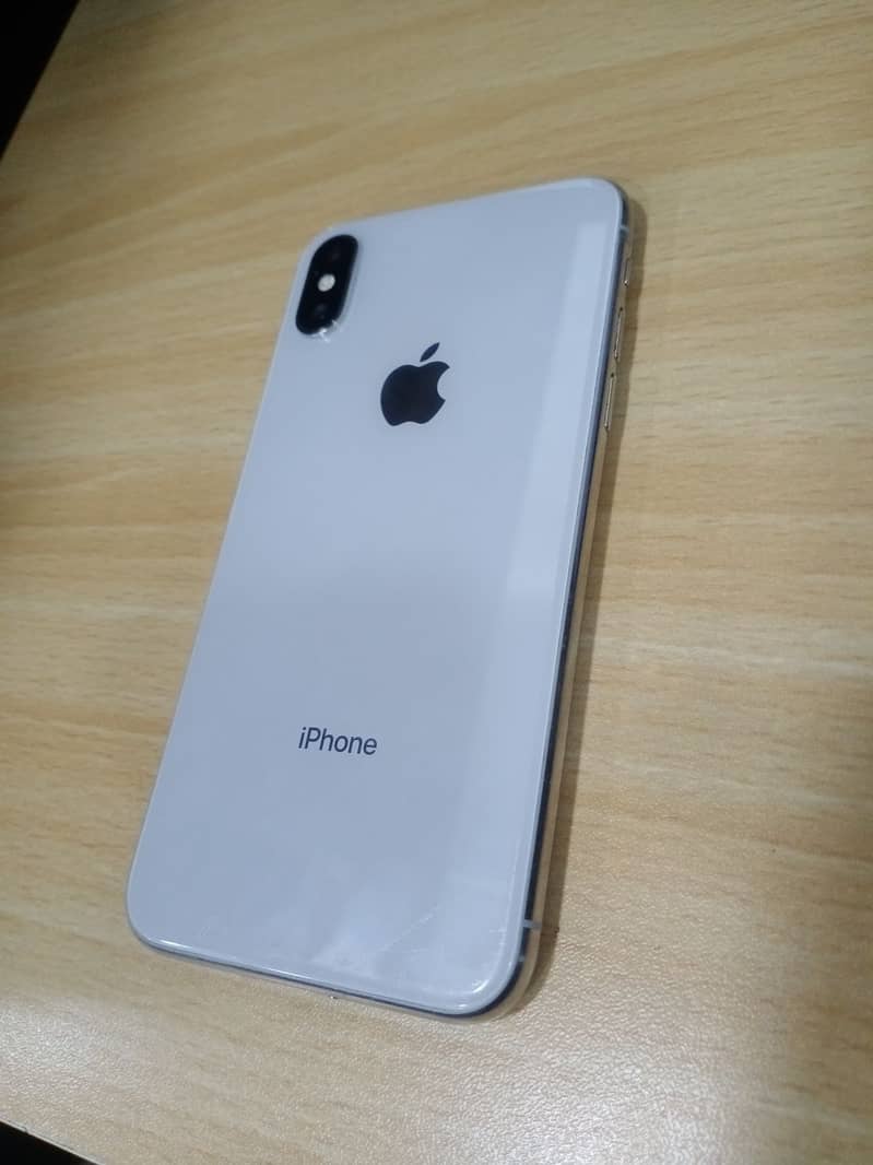 iPhone X PTA Aprroved condition 8/10 with Charger Original PCS 1