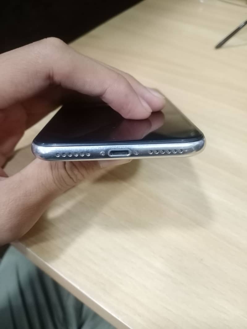 iPhone X PTA Aprroved condition 8/10 with Charger Original PCS 6