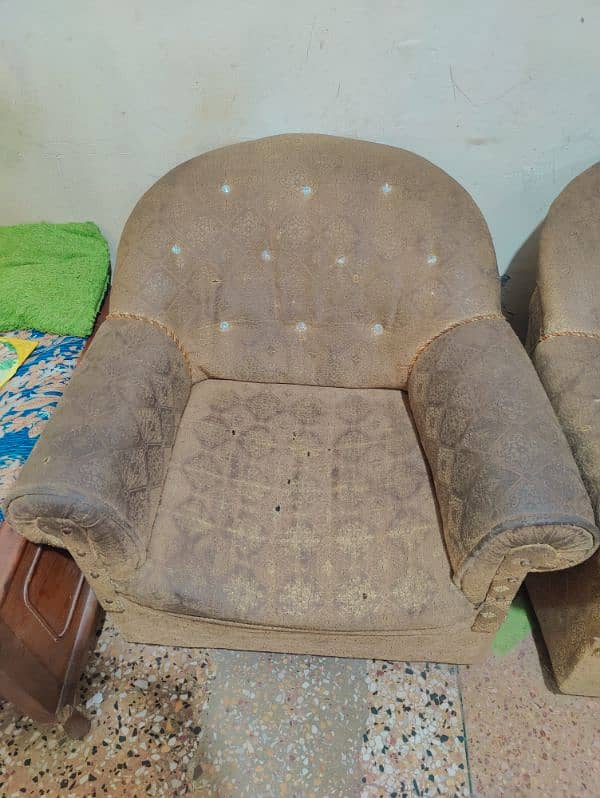 5 seater sofa set urgent sale 0