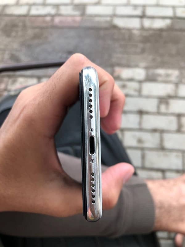 Iphone XS non PTA 10/10 condition 3