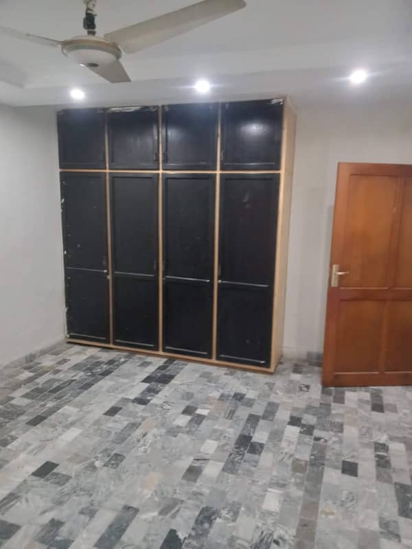 Basement for rent in G 11 1 0