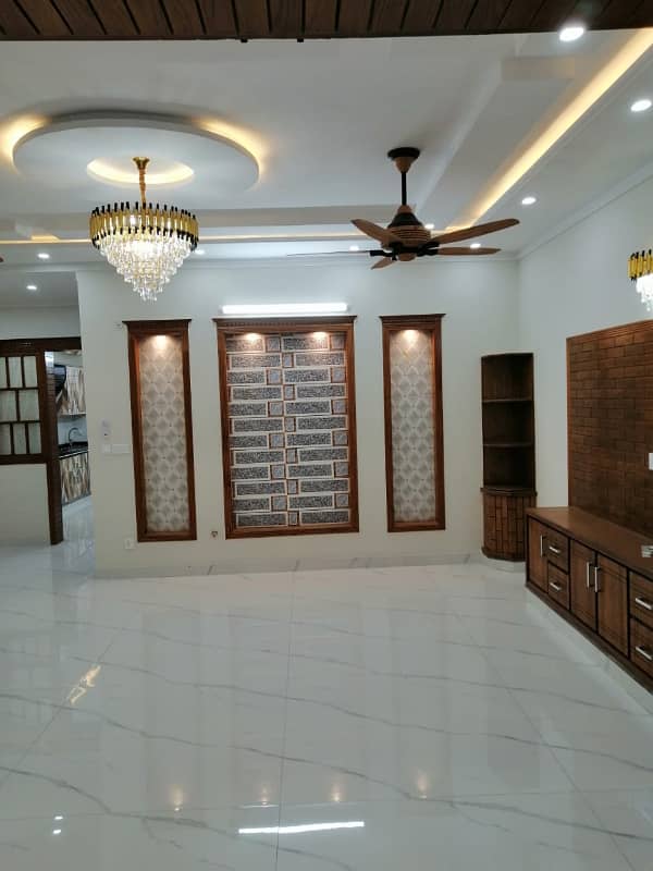 Size 35x70 Brand New Double Store Luxury House For Sale IN G-13 Income Rent 2.50 k 18