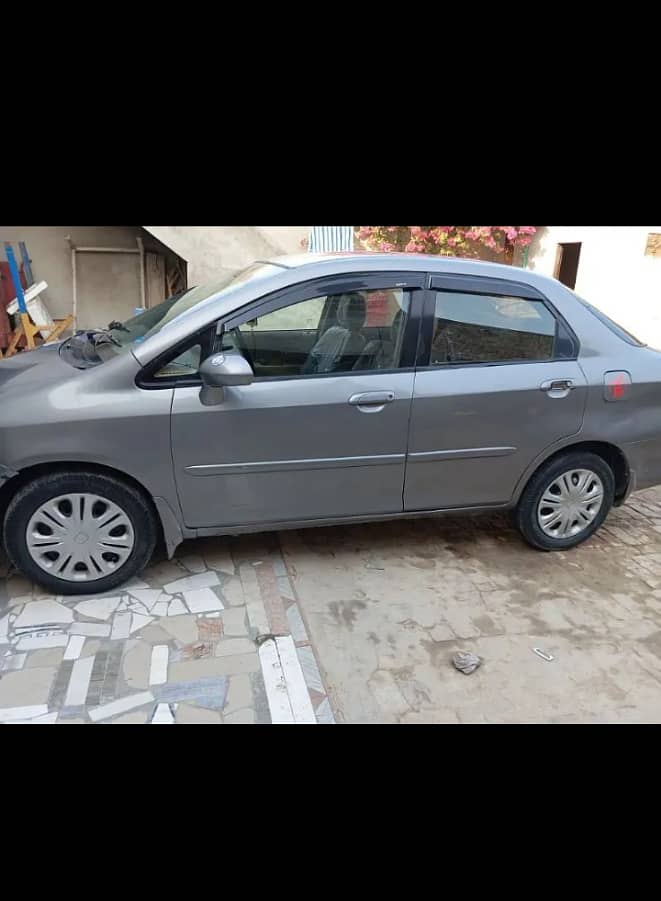 Honda City IDSI 2005 5