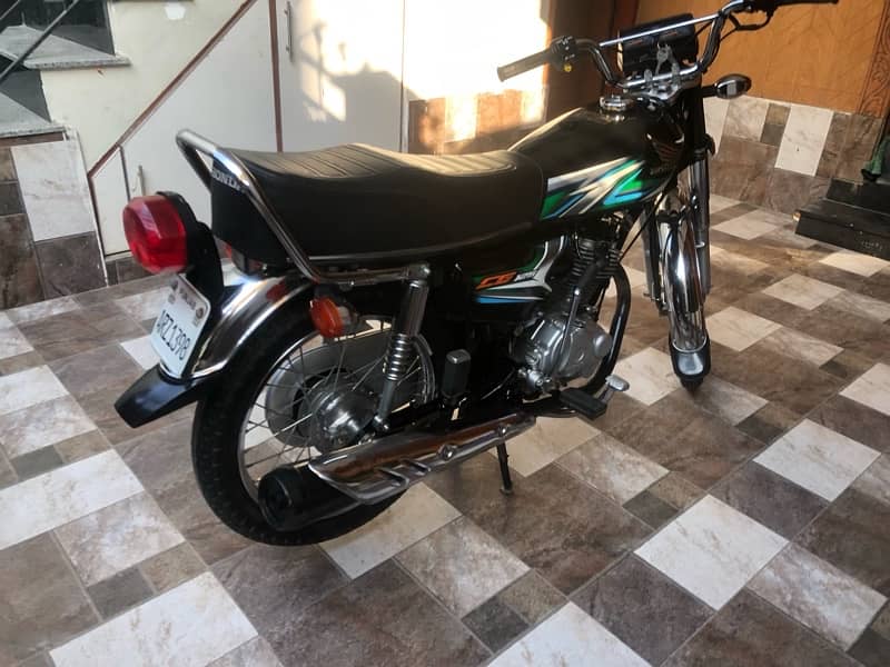 Honda CG 125 Total Geniune 16