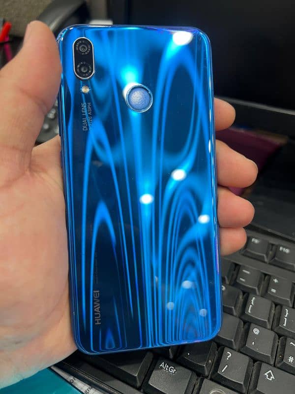 Huawei P20 LITE 4 GB 64 GB 1