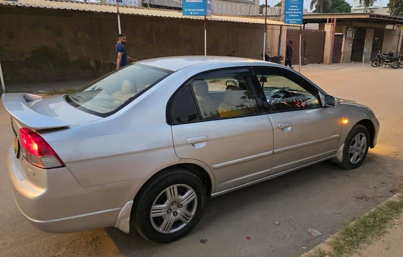 Honda Civic EXi 2006 10