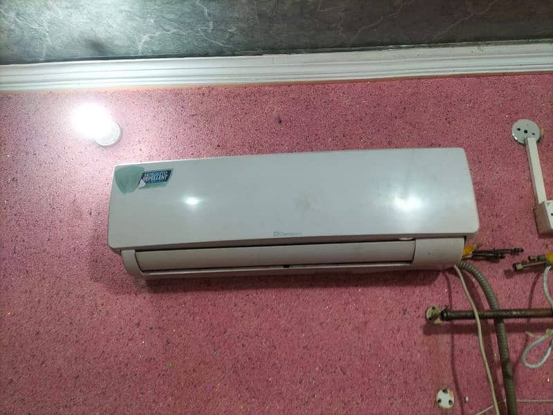 Dawlance non inverter ac 10/9 condition 0