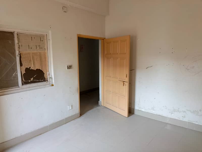 Family Apartmemt / Flat For Rent in Ghauri Town Dua Chowk Near Express Way 6