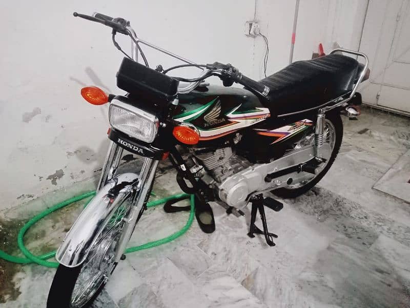 Honda CG 125 2016 3