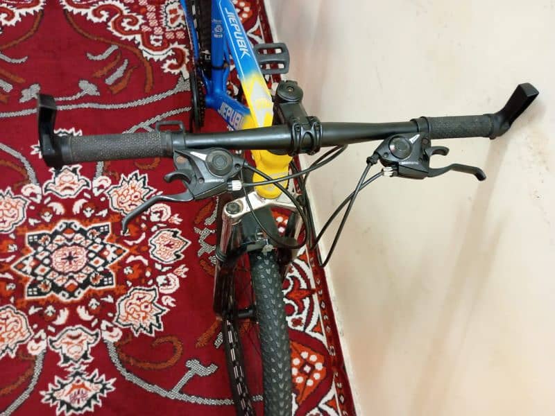 26 INCH IMPORTED GEAR CYCLE 3 MONTHS USED URGENT SALE 03265153155 11