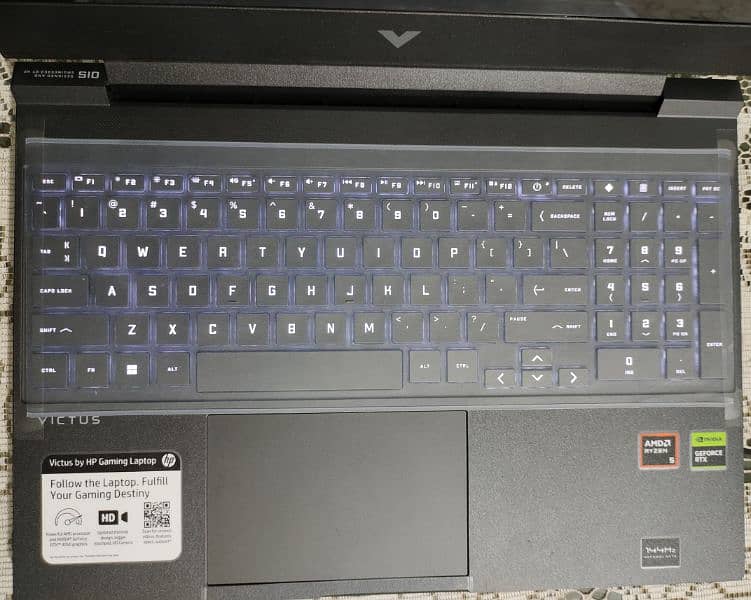 HP victus 15 R5 3