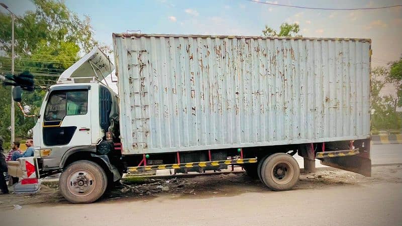 Hino Euro 4 Salander 3