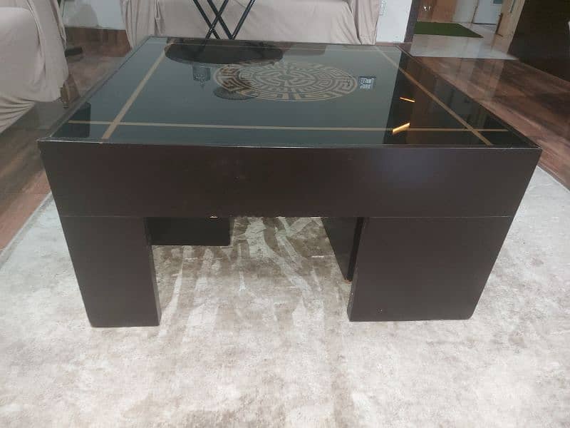 table wooden 2