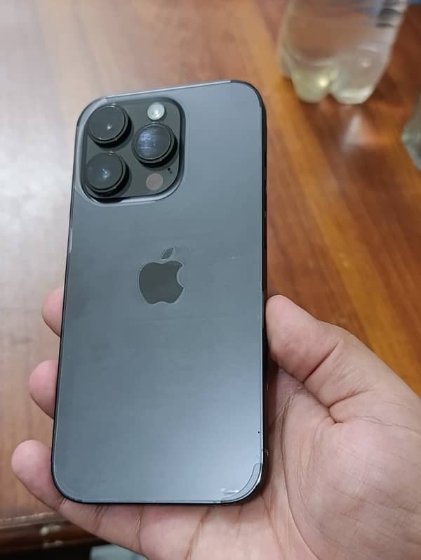 IPhone 14 Pro 2