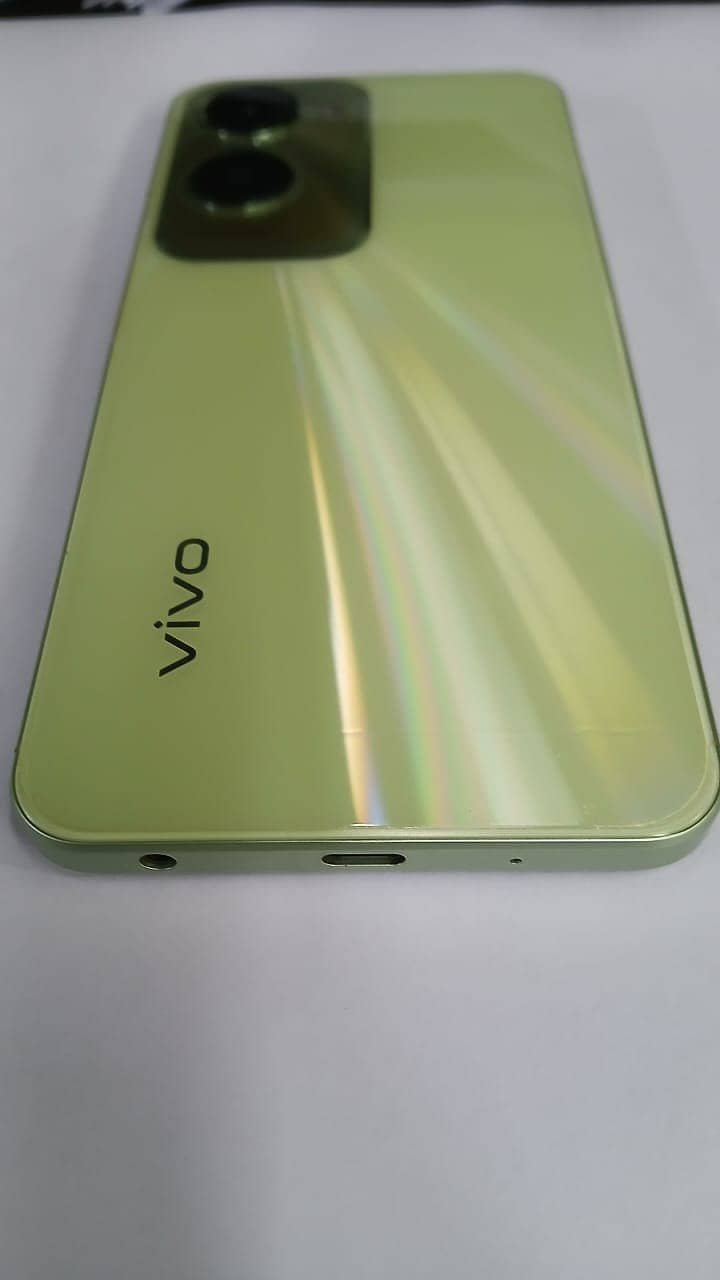 Vivo Y18 4-128GB 3