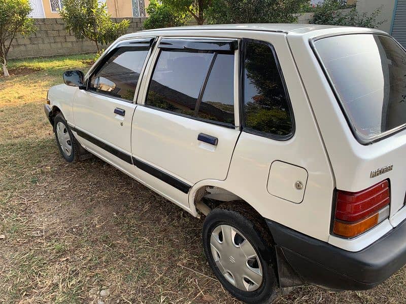 Suzuki Khyber 1