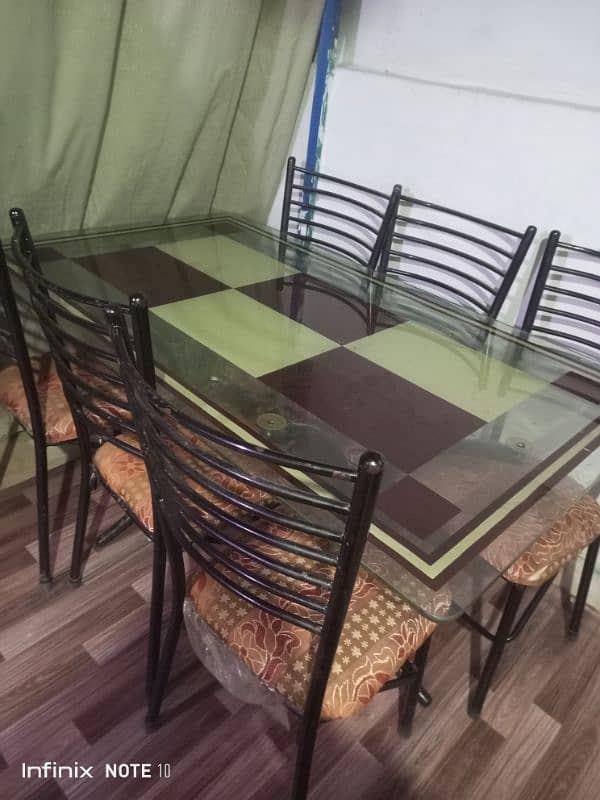 double size bed 5/6, nd 6 seater dining table 4