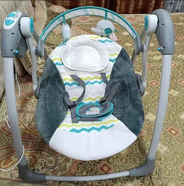 Baby Swing From Mastela Brand 2