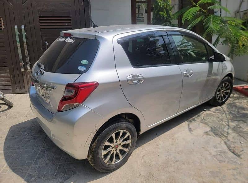 Toyota Vitz 2014/2018 6