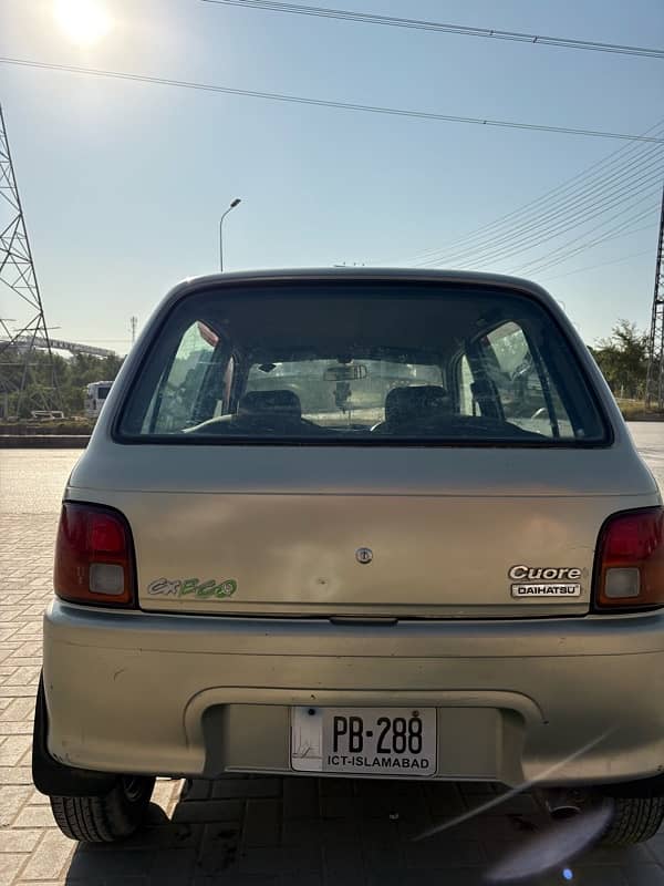 Daihatsu Cuore 2009 3