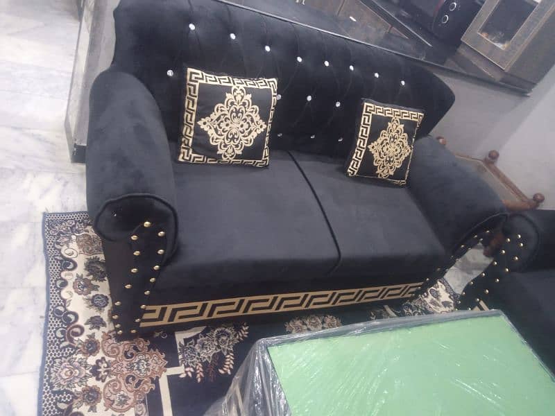 7 Seater Sofa In 10/10 condition in reasonable price 1