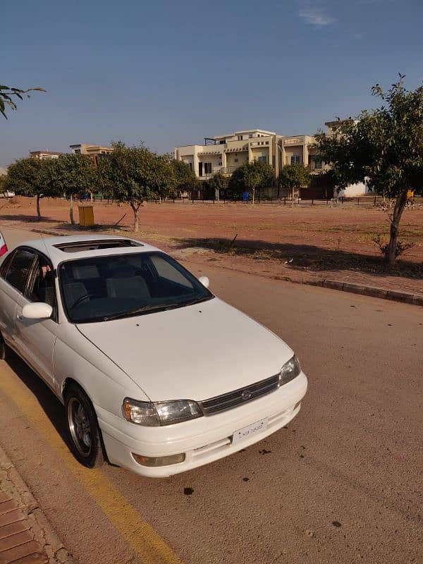 Toyota Premio 1993 1.6 fully loaded. 6