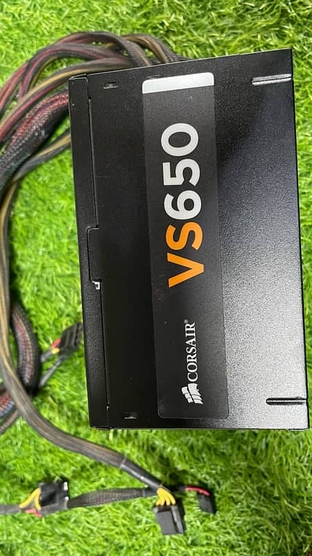 corsair 650 watt power supply (PSU) 1