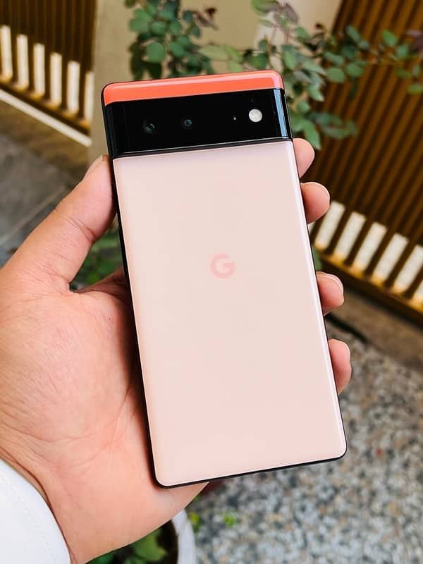 Google Pixel 6 5G 1