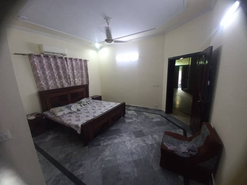 10 Marla lower portion for rent available in Valencia Housing Society Lahore 15