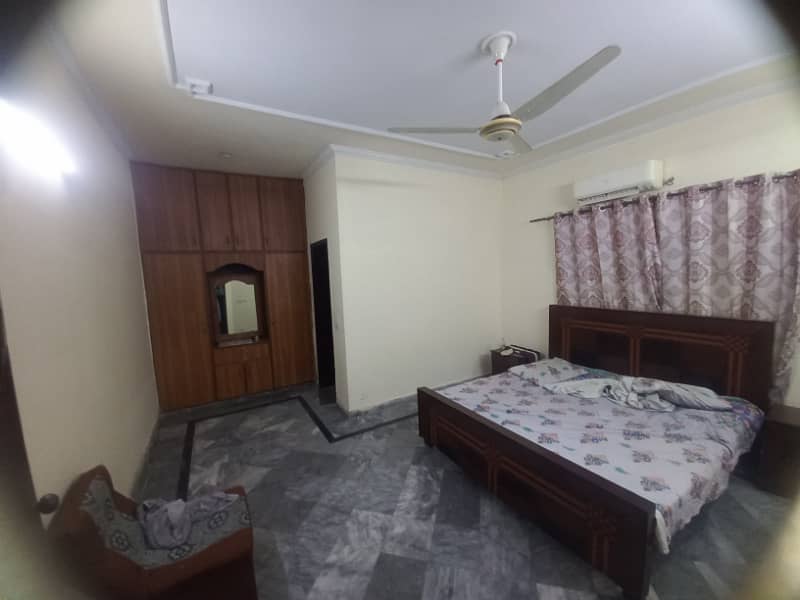 10 Marla lower portion for rent available in Valencia Housing Society Lahore 18